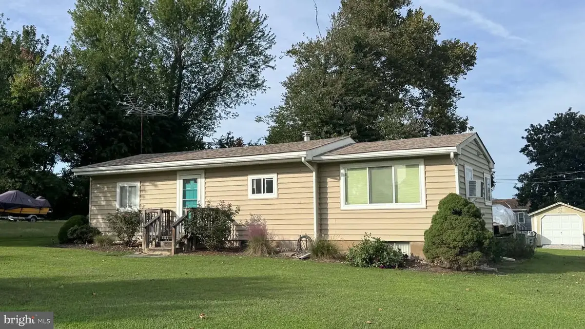 17 Midway Dr, Earleville, MD 21919 - #1