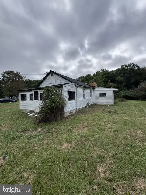 976 Warburton Rd, ELKTON, MD 21921