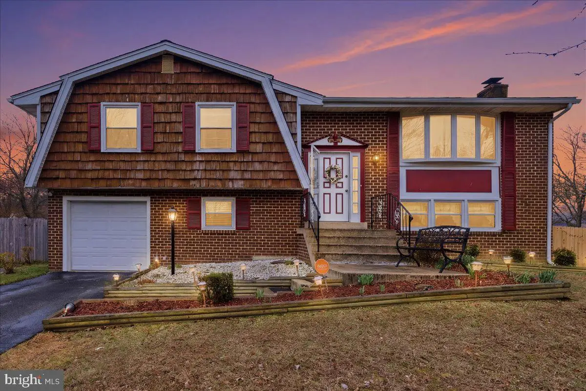 5923 Michael Rd, Waldorf, MD 20601 - #1