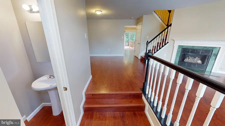 10611 Riva Pl, White Plains, MD 20695 - Image #3