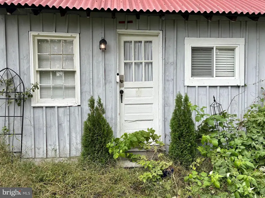 10105 Morgantown Rd, Newburg, MD 20664 - Image #2