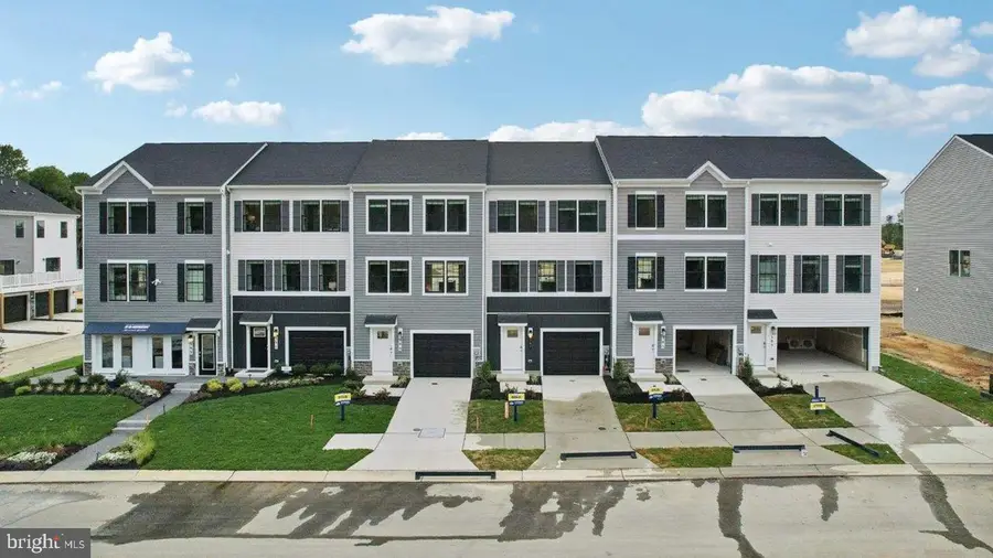 487 Still Feather Ave, La Plata, MD 20646 - Image #3