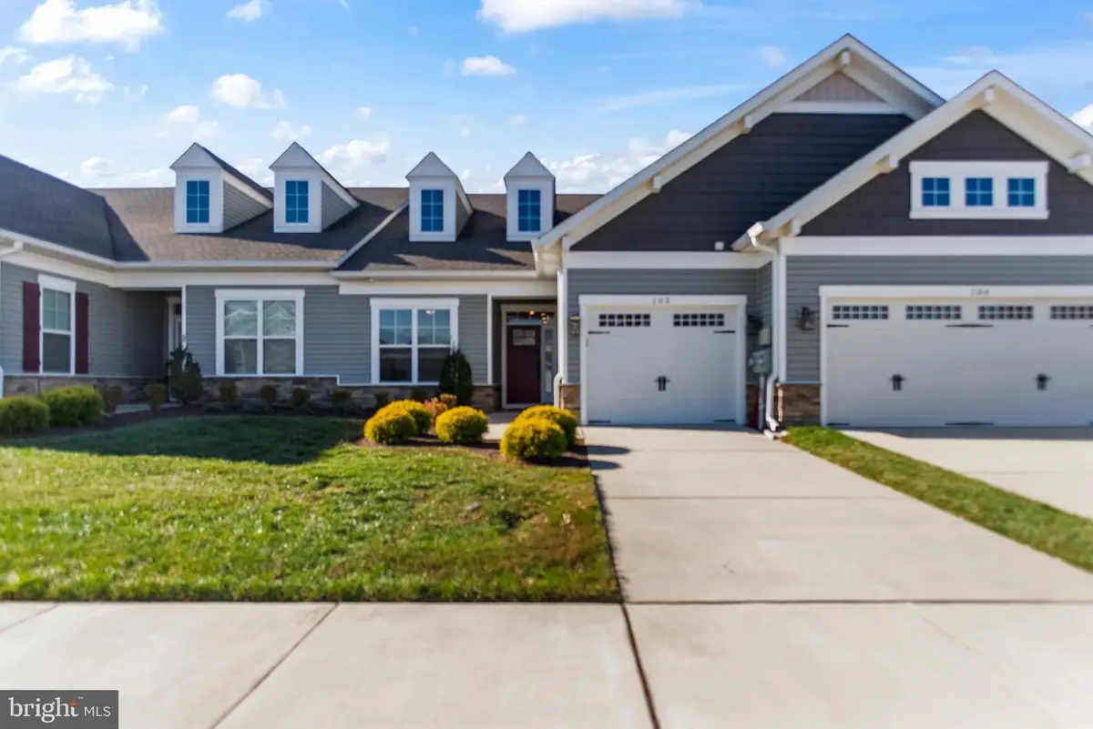 102 Camden Cir, La Plata, MD 20646 - Image #1