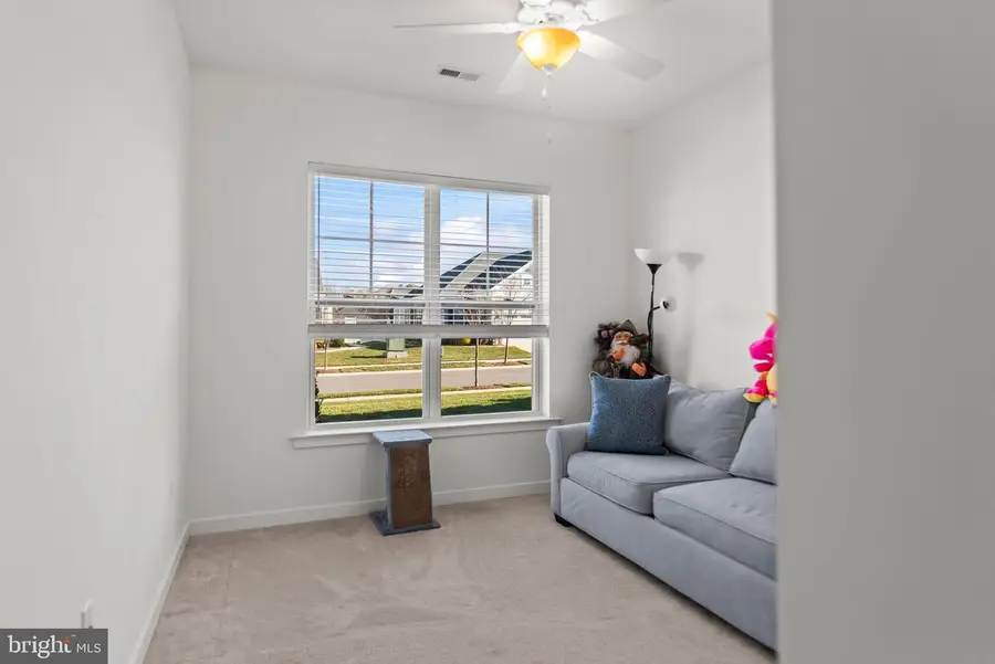 102 Camden Cir, La Plata, MD 20646 - Image #3