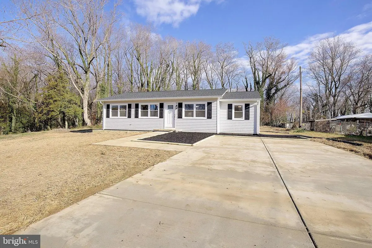 7926-b Wicker Ln, La Plata, MD 20646 - Image #1