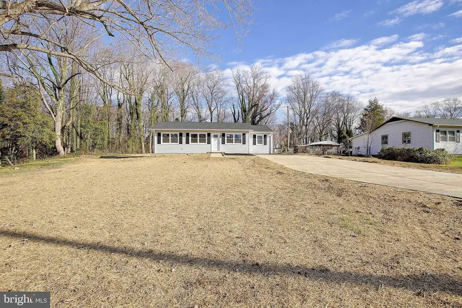 7926-b Wicker Ln, La Plata, MD 20646 - Image #2