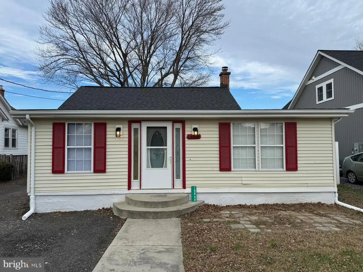 18864 Patuxent Ave, Benedict, MD 20612 - Image #1