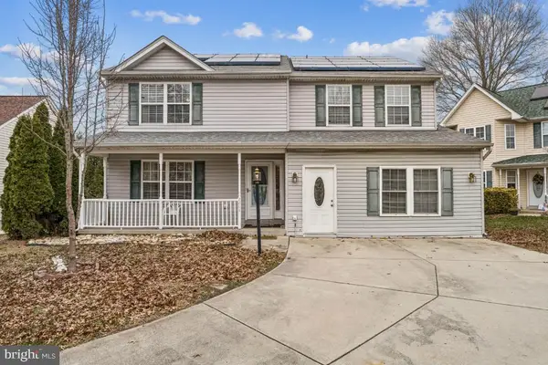 2264 Rolling Meadows St, WALDORF, MD 20601
