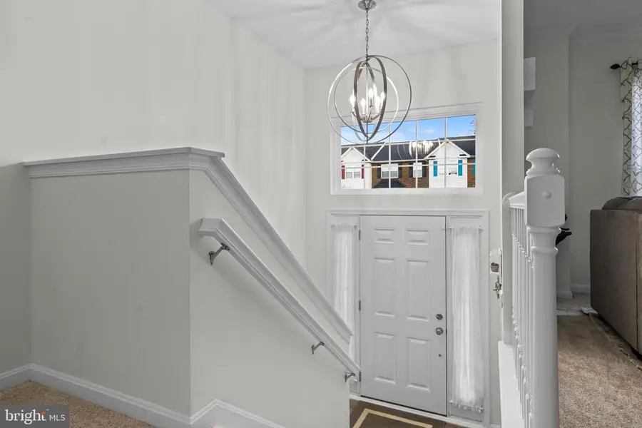 10946 W Point Pl, White Plains, MD 20695 - Image #3