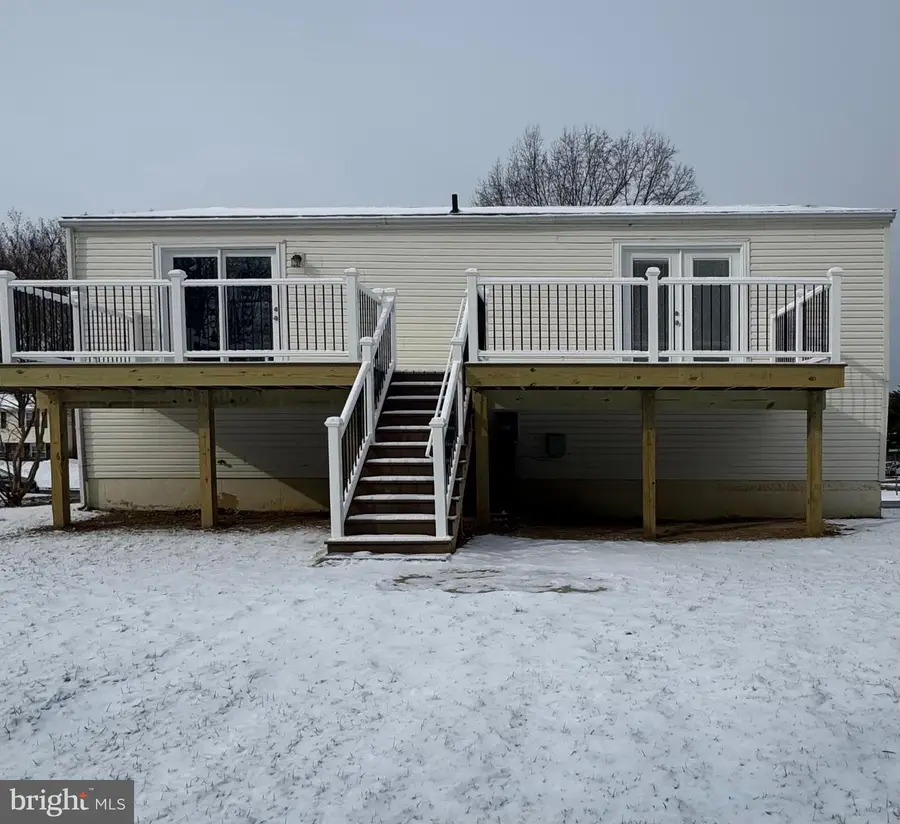 2352 Ironwood Dr, Waldorf, MD 20601 - #2