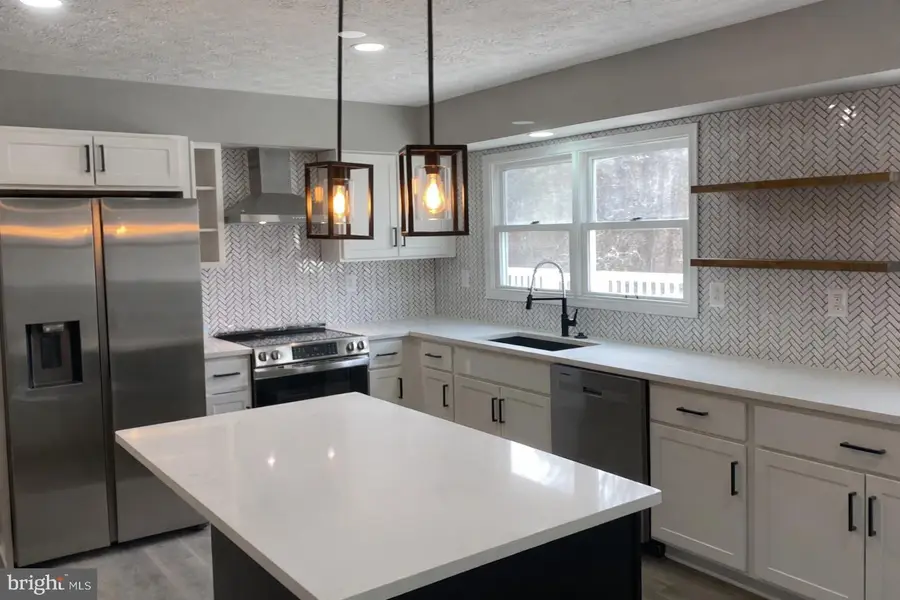 8525 Trinity Church Rd, Charlotte Hall, MD 20622 - Image #2