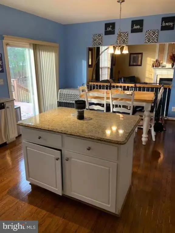 10411 Kentsdale Dr, Waldorf, MD 20603 - Image #3