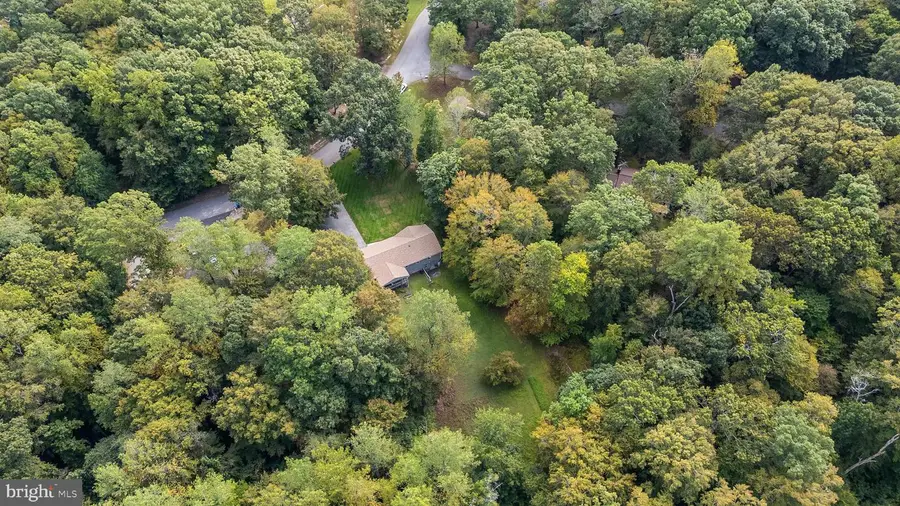 6945 Rose Ln, La Plata, MD 20646 - Image #2