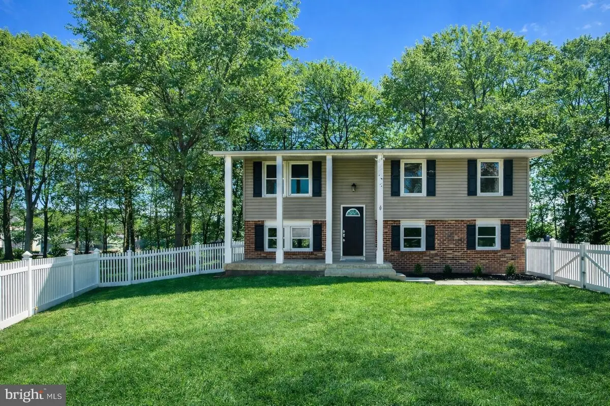 6 Stratford Ct, Waldorf, MD 20602 - Image #1