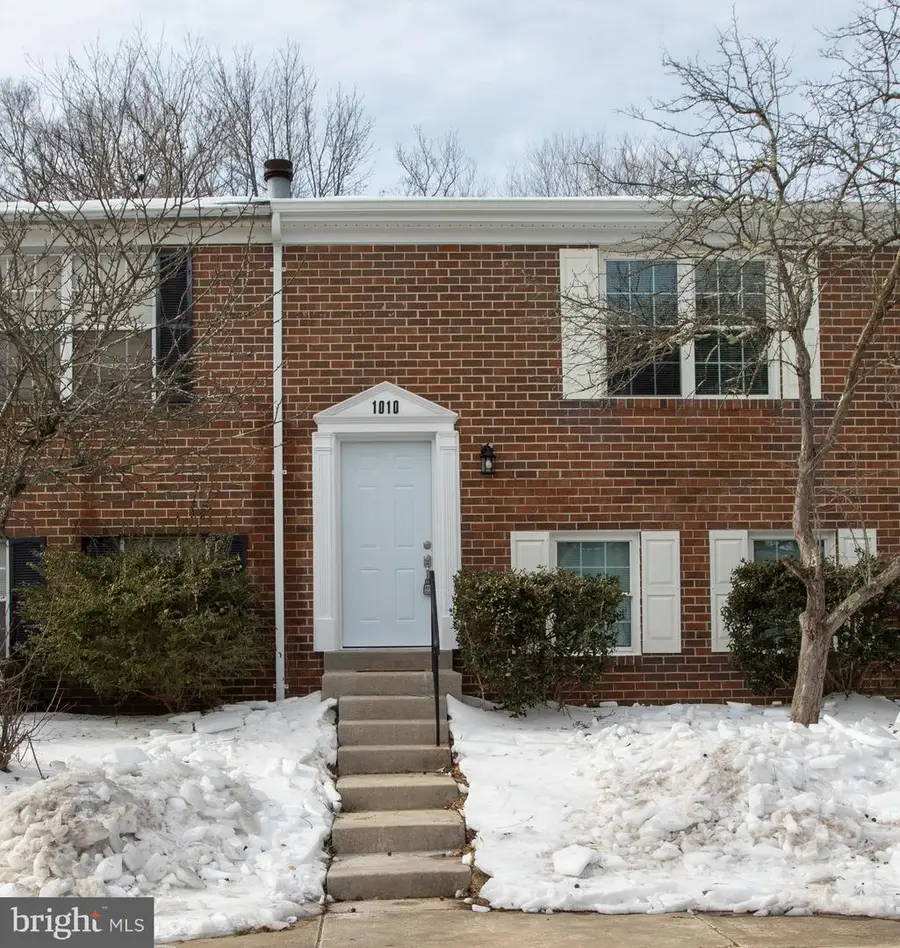 1010 Victoria Pl, Waldorf, MD 20602 - #2