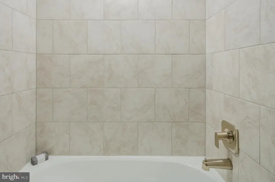 5426 Newport Cir, White Plains, MD 20695 - #3