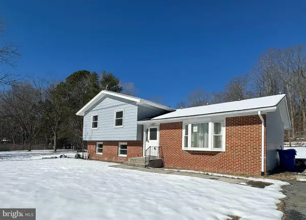 7933 Keech Rd, CHARLOTTE HALL, MD 20622