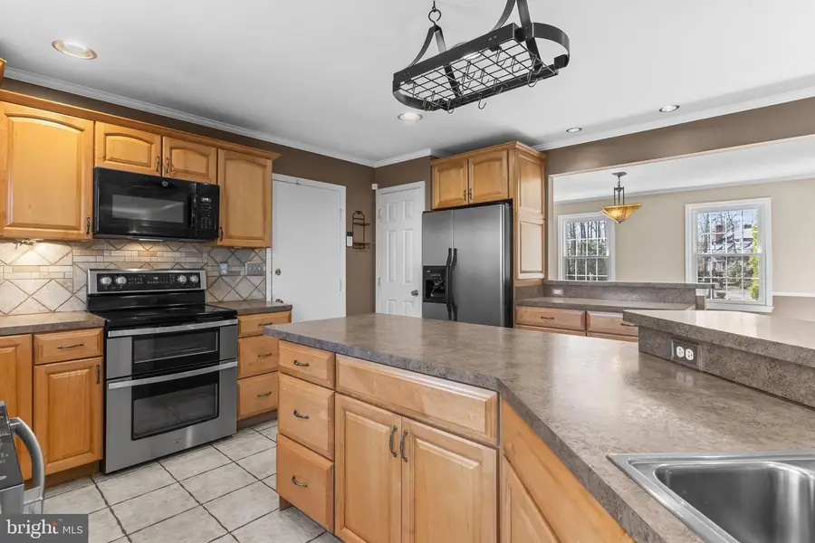 11460 Laplata Rd, La Plata, MD 20646 - #3