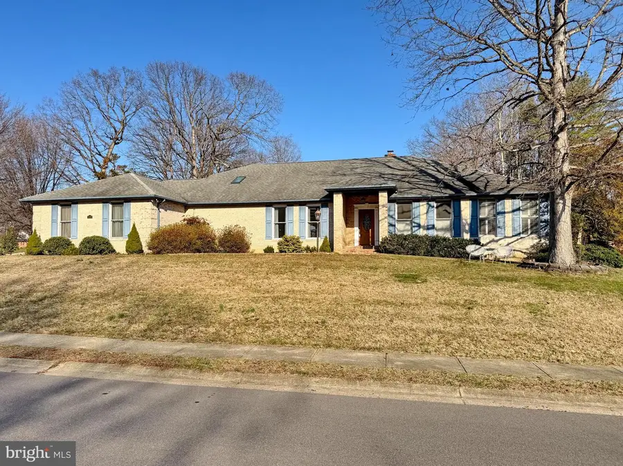 1020 Suffolk Dr, La Plata, MD 20646 - #2