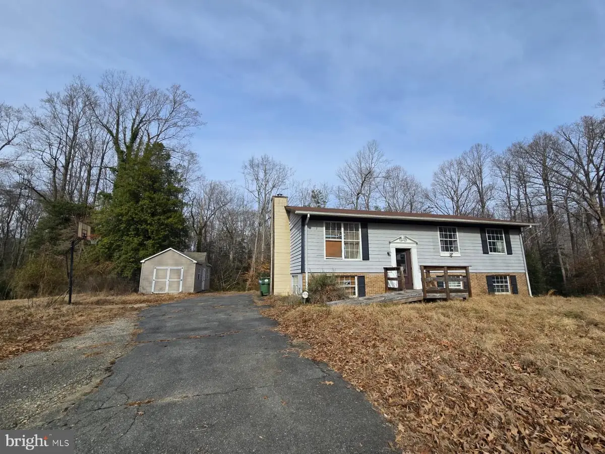 15410 Homeland Dr, Hughesville, MD 20637 - #1