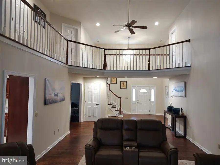 7120 Langley Ct, Hughesville, MD 20637 - #3