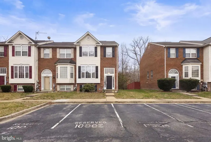 10906 W Point Pl, White Plains, MD 20695 - #2