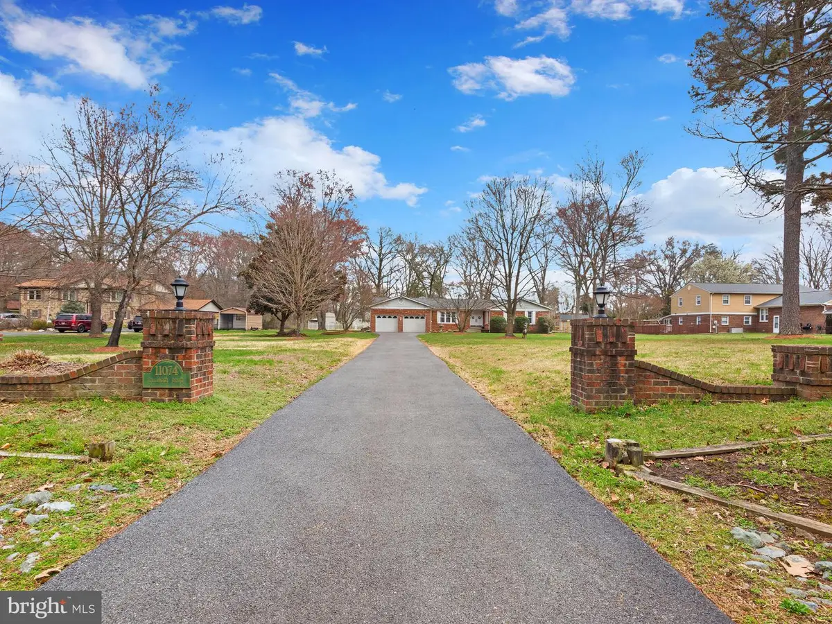 11074 Ellinger Dr, White Plains, MD 20695 - #1