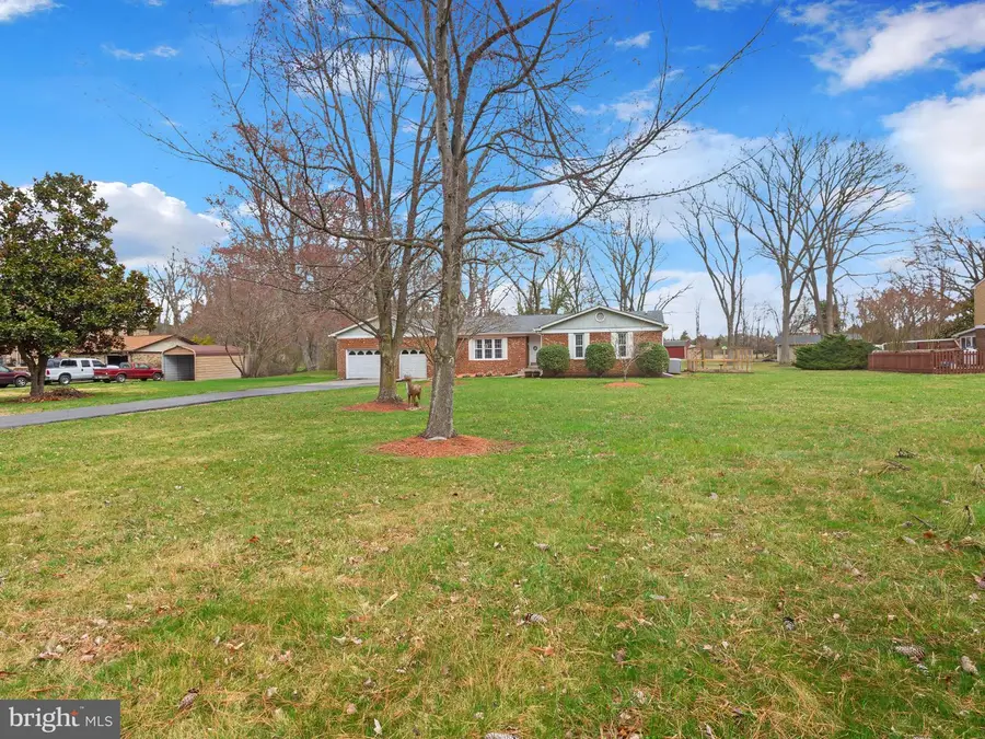 11074 Ellinger Dr, White Plains, MD 20695 - #2