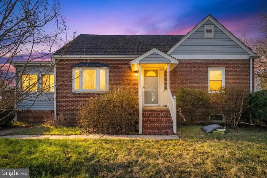 613 Wicomico St, La Plata, MD 20646 - #2