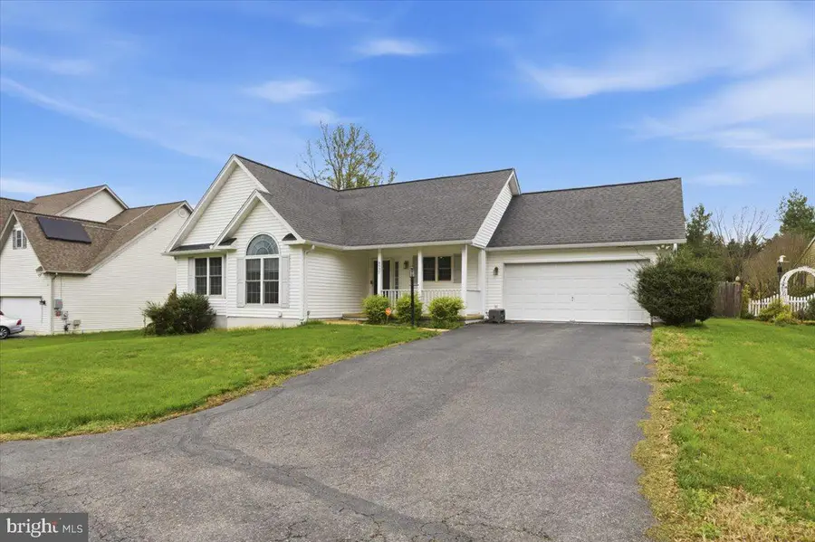 8537 Anderegg Pl, Waldorf, MD 20603 - #2