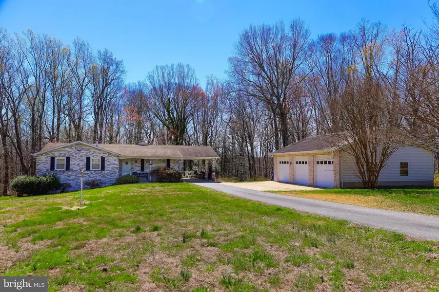 7450 Belle Ridge Ct, Hughesville, MD 20637 - #2