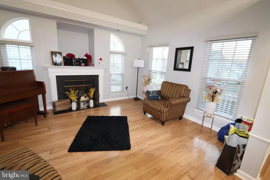 2338 Rolling Meadows St, Waldorf, MD 20601 - #2