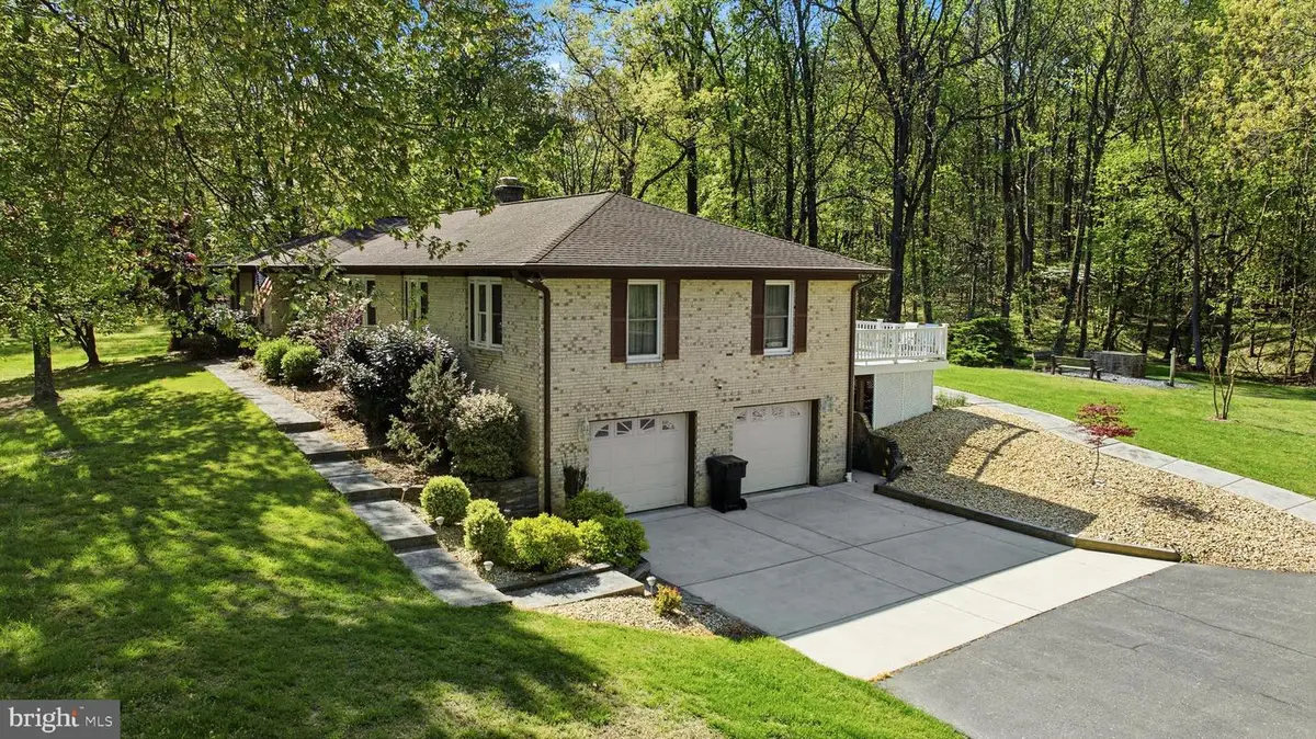 4465 Camelot Dr, Pomfret, MD 20675 - #1