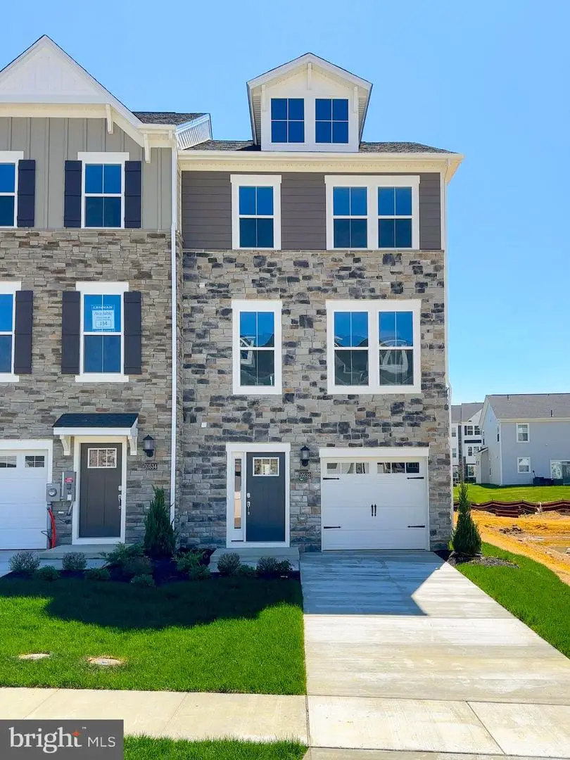 10532 Cobbler Pl, White Plains, MD 20695 - #1