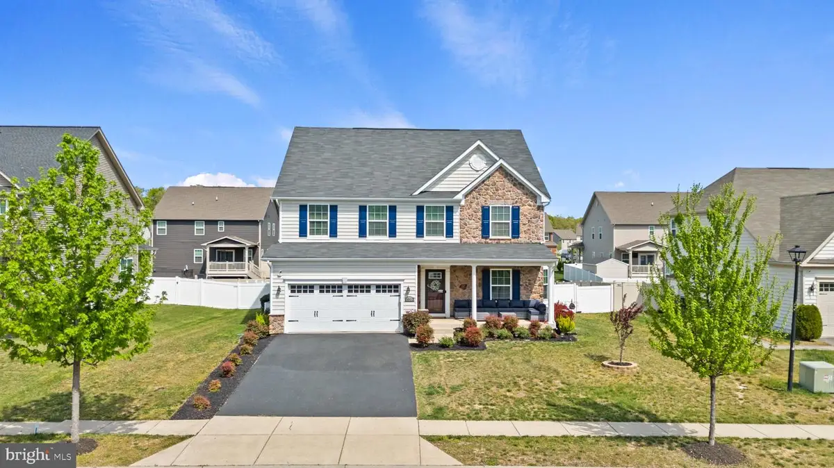 8802 Bancroft Dr, Waldorf, MD 20603 - #1