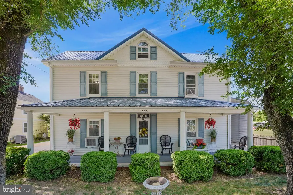 7215 Benedict Ave, Benedict, MD 20612 - #1