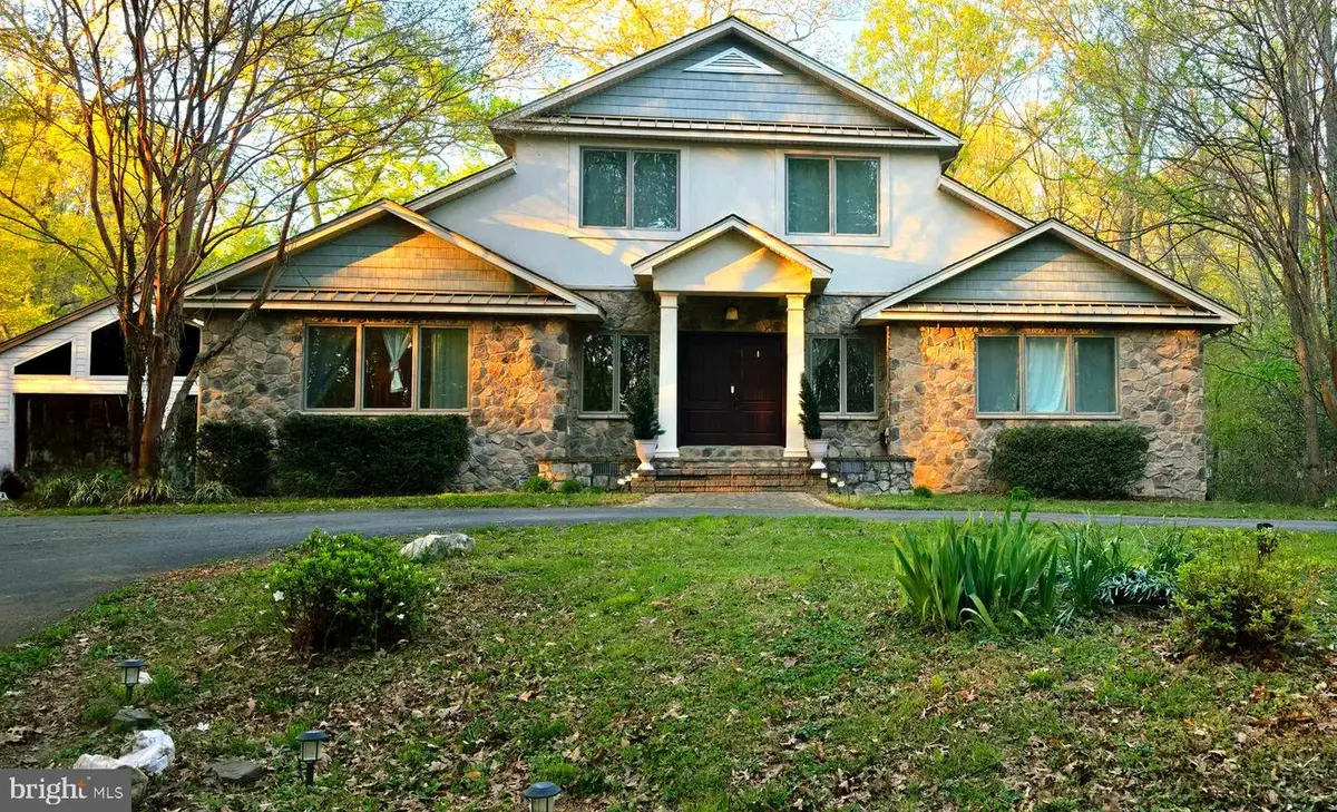 10060 Harmony Hill Ln, La Plata, MD 20646 - #1