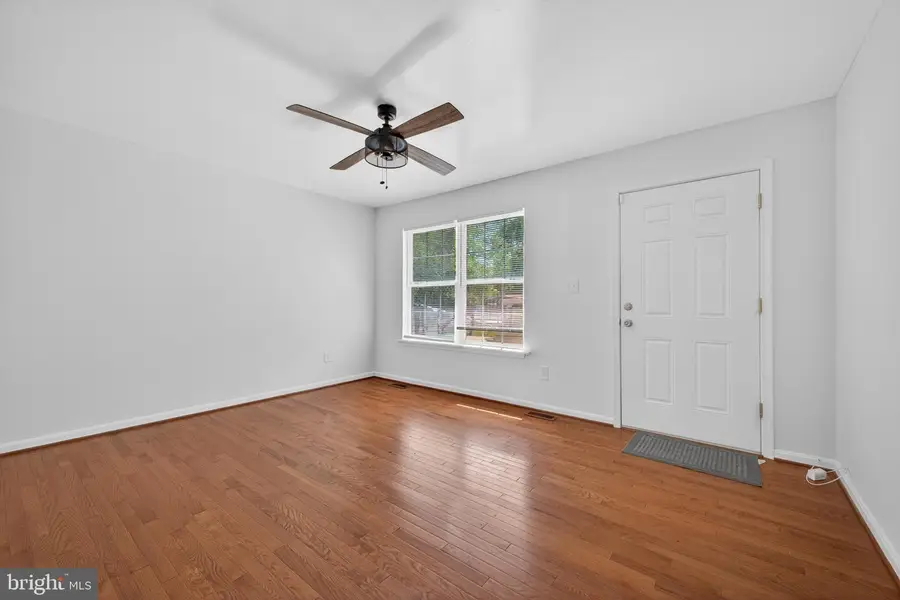 105 Woodland Dr, Indian Head, MD 20640 - #2
