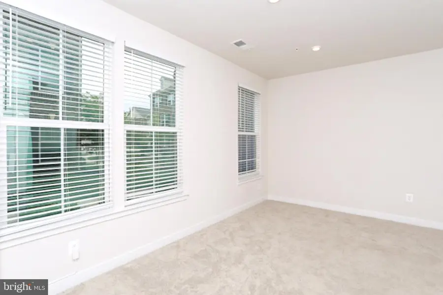 3752 Charterhouse Aly, Waldorf, MD 20603 - #3