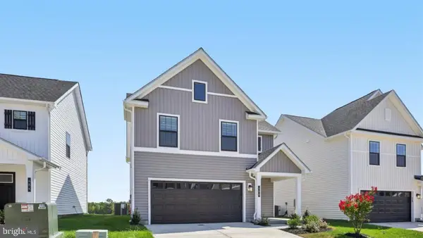 449 Pinehurst St, LA PLATA, MD 20646