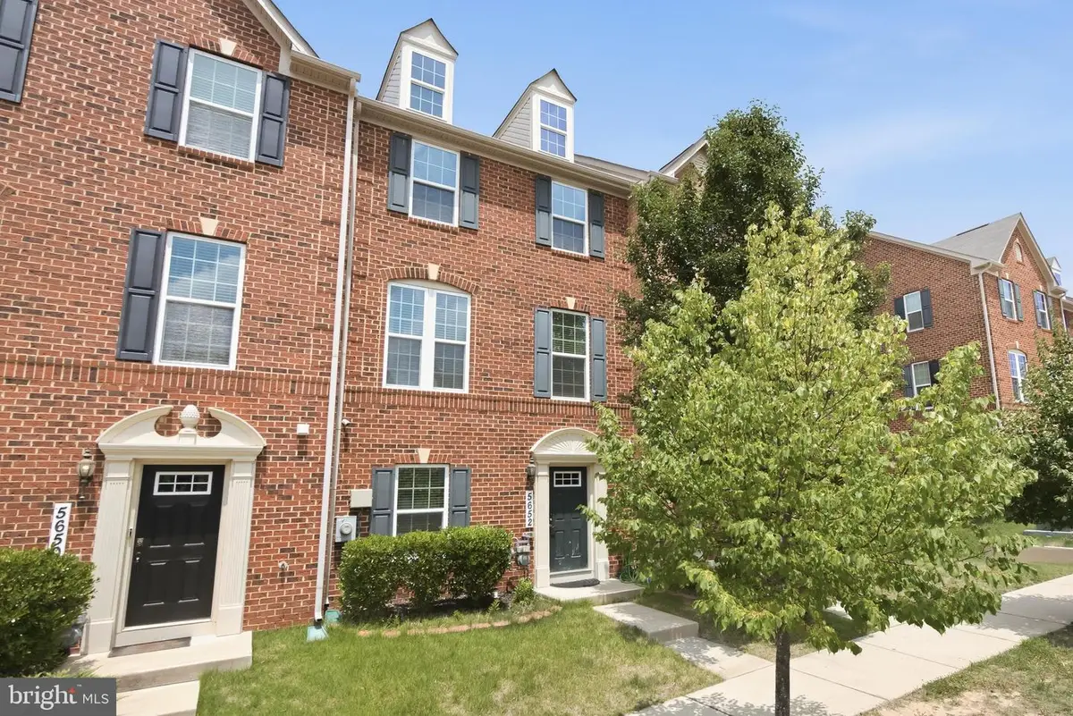 5652 Barnstormers Ln, Waldorf, MD 20602 - #1