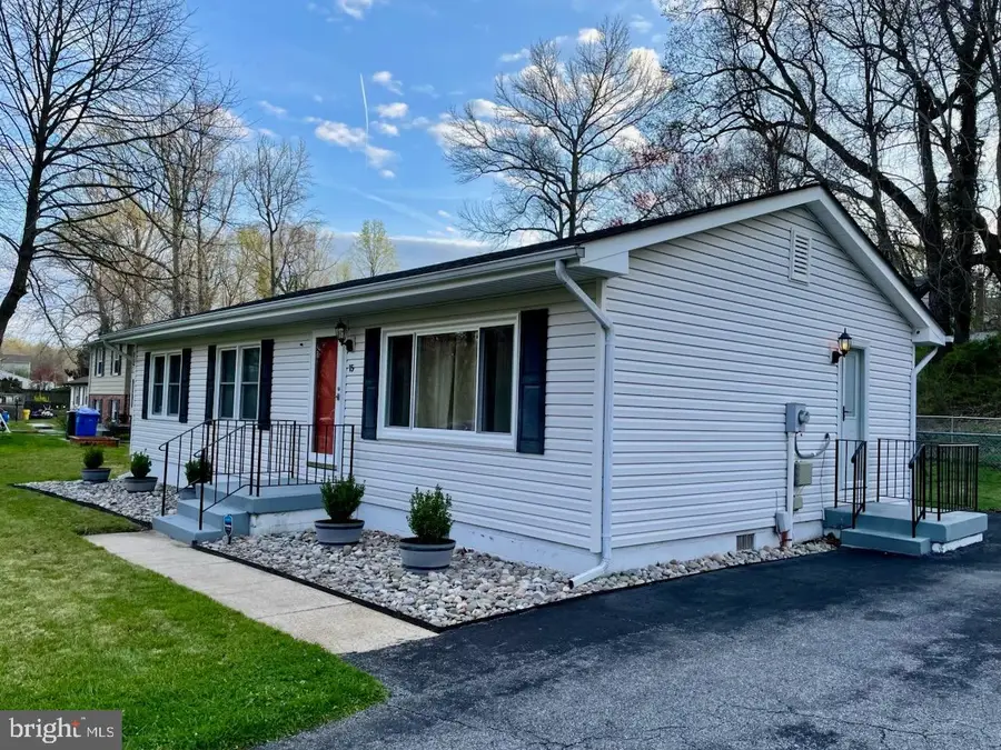 15 Willow Ln, La Plata, MD 20646 - #2