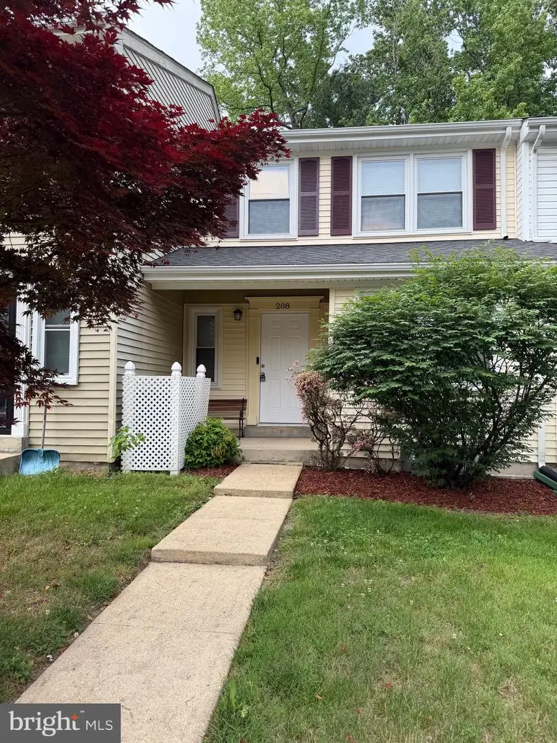 208 Westdale Dr, Waldorf, MD 20601 - #2