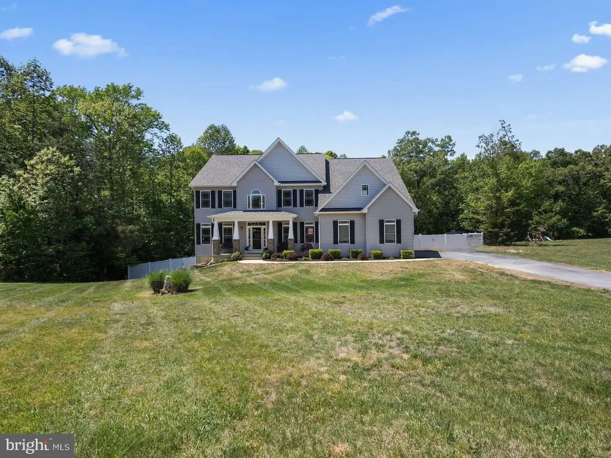 12371 Belle Pl, Hughesville, MD 20637 - #1