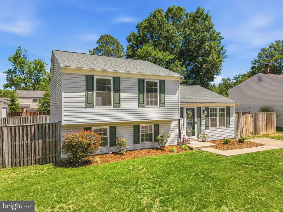3903 Newman Ct, Waldorf, MD 20602 - #2