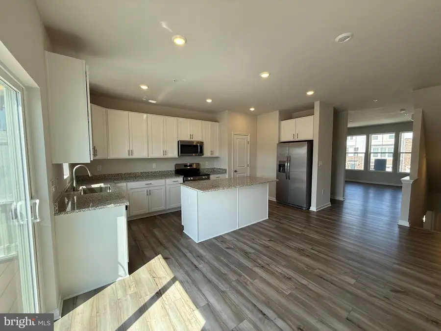 5567 Marksburg Pl, White Plains, MD 20695 - #3