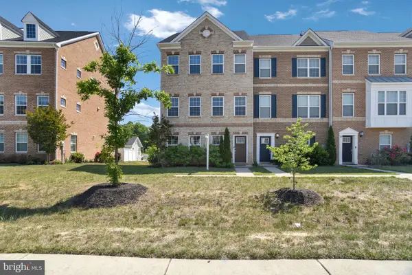 11198 St Luke Dr, WHITE PLAINS, MD 20695