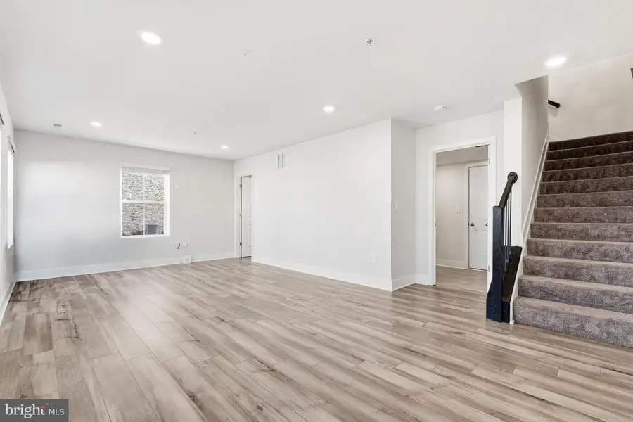 4149 Skipton Pl, White Plains, MD 20695 - #2