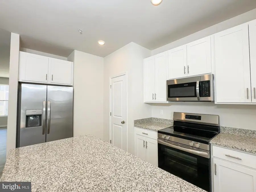 5615 Ludlow Pl, White Plains, MD 20695 - #3