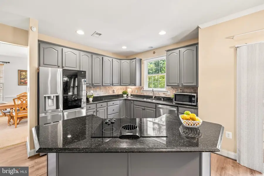 10352 Whittier Ct, White Plains, MD 20695 - #3